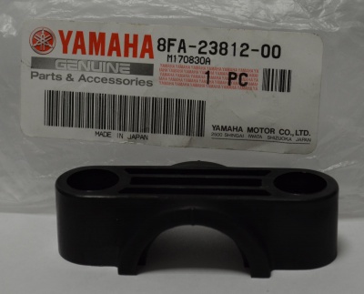 Кронштейн YAMAHA 8FA-23812-00-00